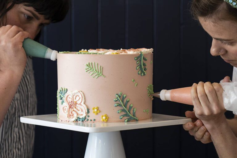Practical Tips for Cake Decorating